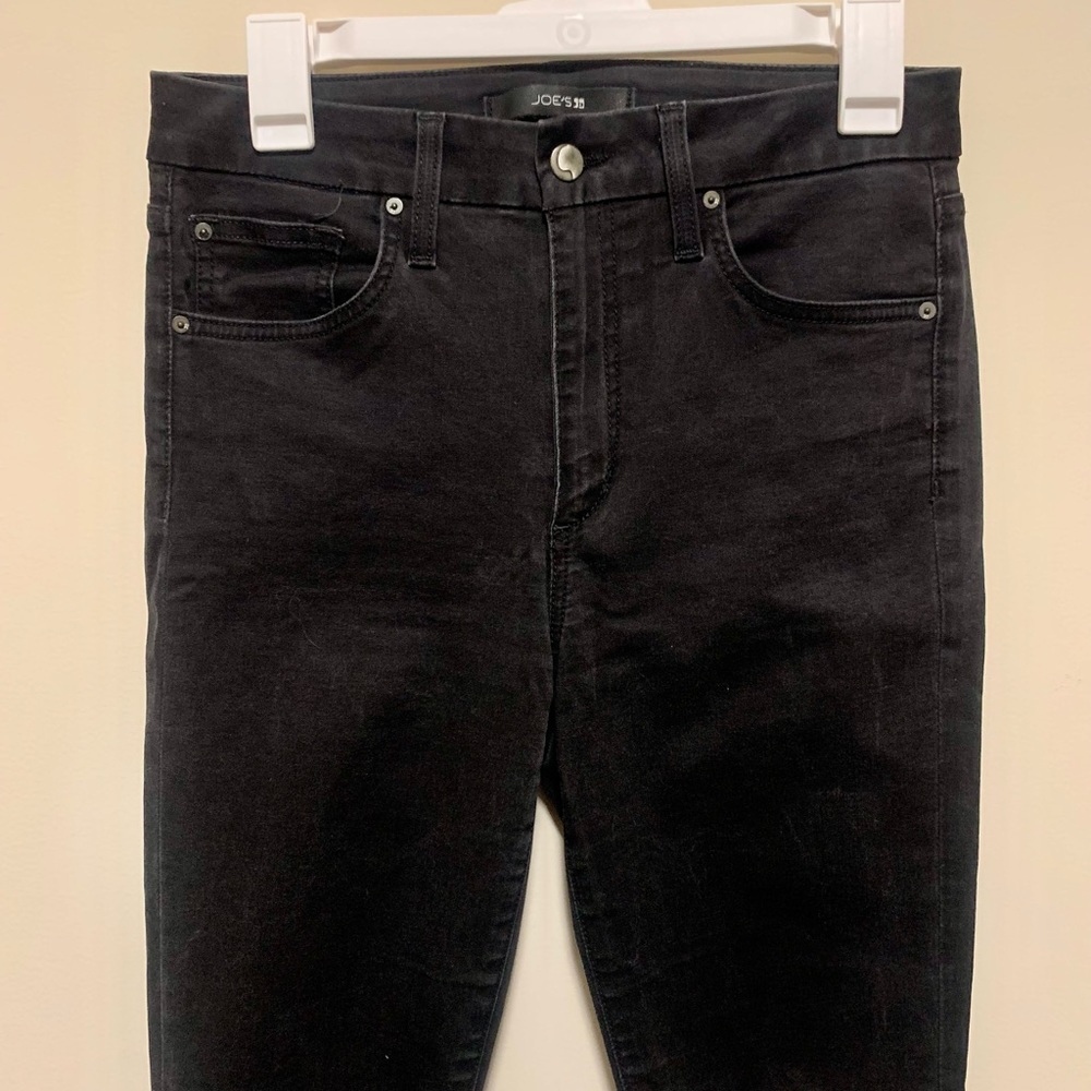 Joe’s Jeans High Rise Curvy Skinny - Size 28 - Black